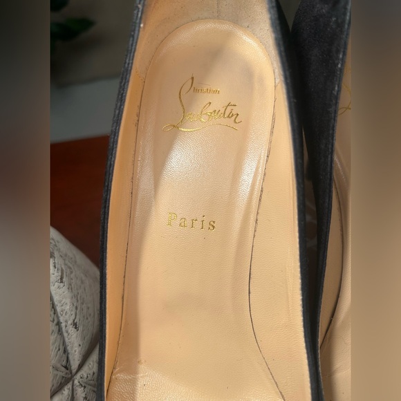 Christian Louboutin Black Suede Eloise Pump 85 Veau Velours Size 39 - Picture 10 of 15
